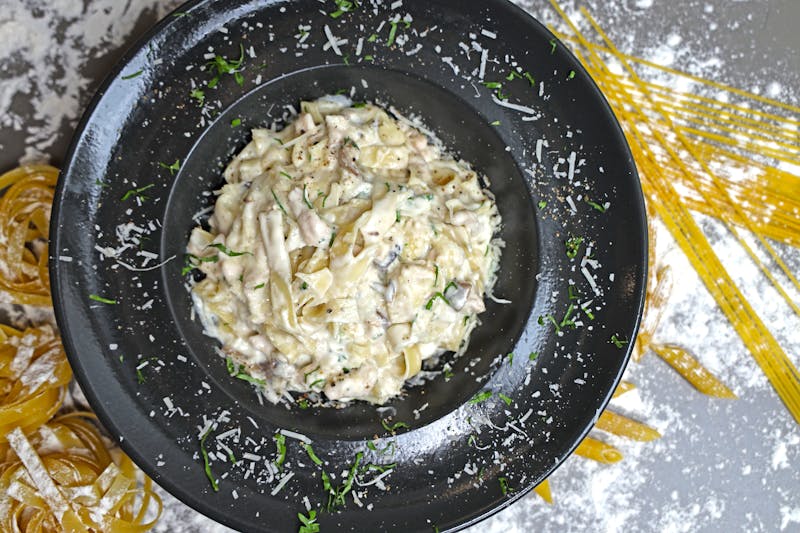 Fettuccine Alfredo with creamy sauce